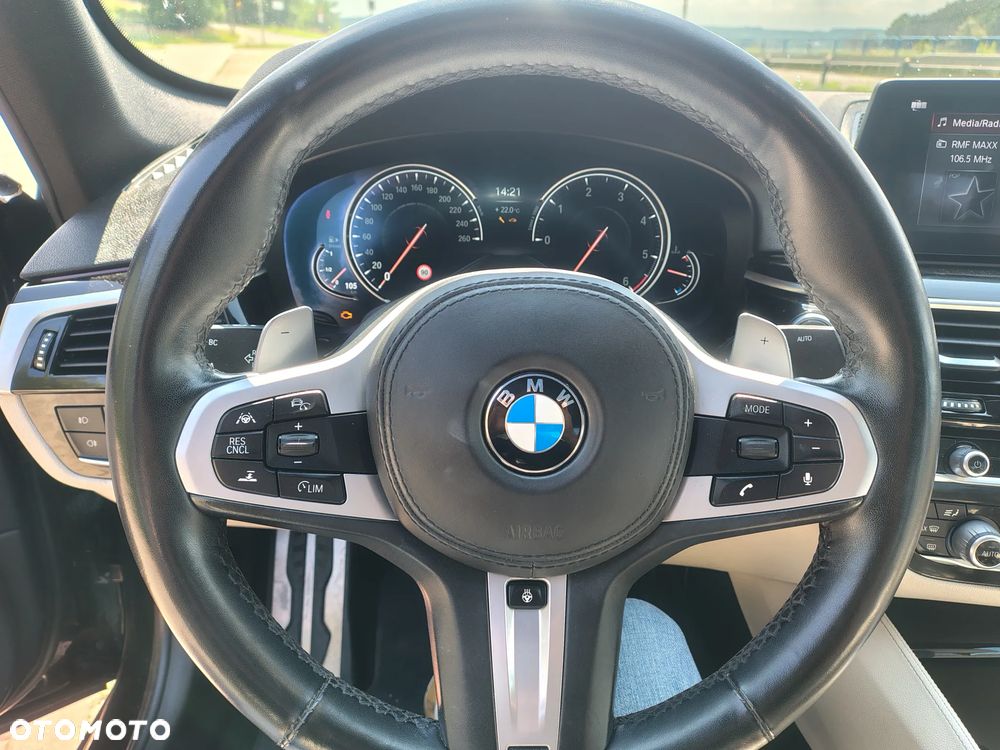BMW Seria 5 - 21
