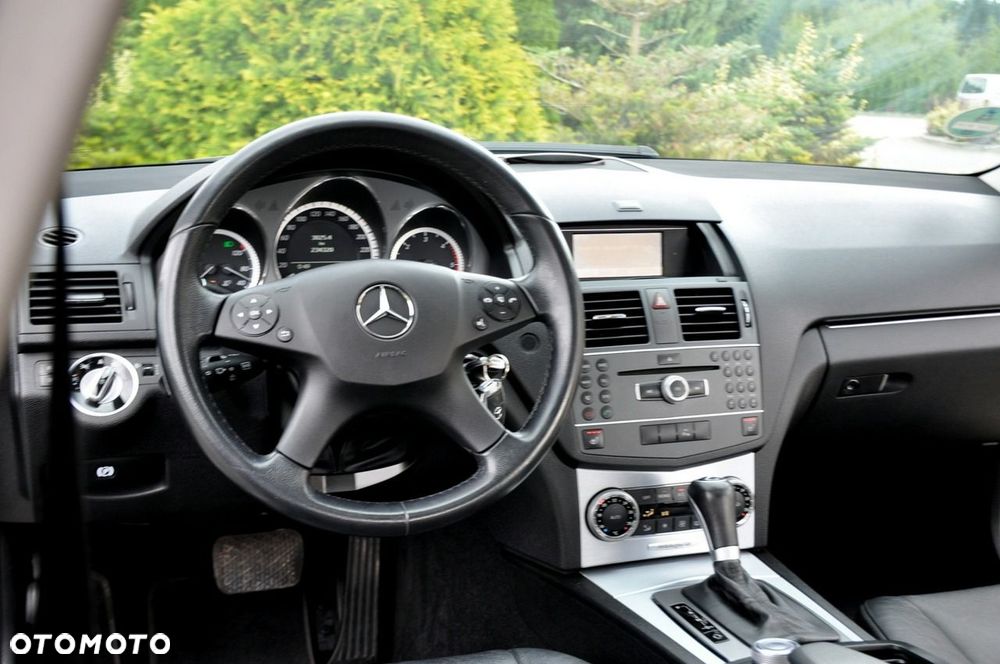 Mercedes-Benz Klasa C - 31