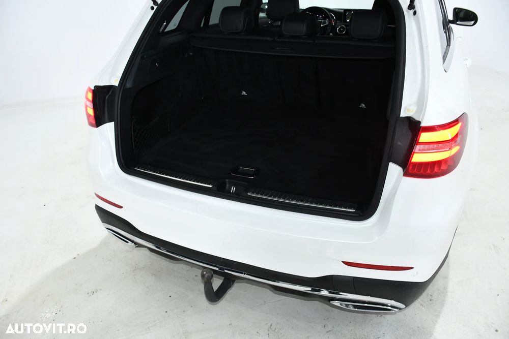 Mercedes-Benz GLC 250 d 4Matic 9G-TRONIC AMG Line - 32