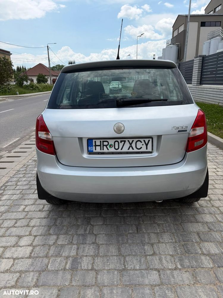 Skoda Fabia 1.2 HTP Ambiente - 6