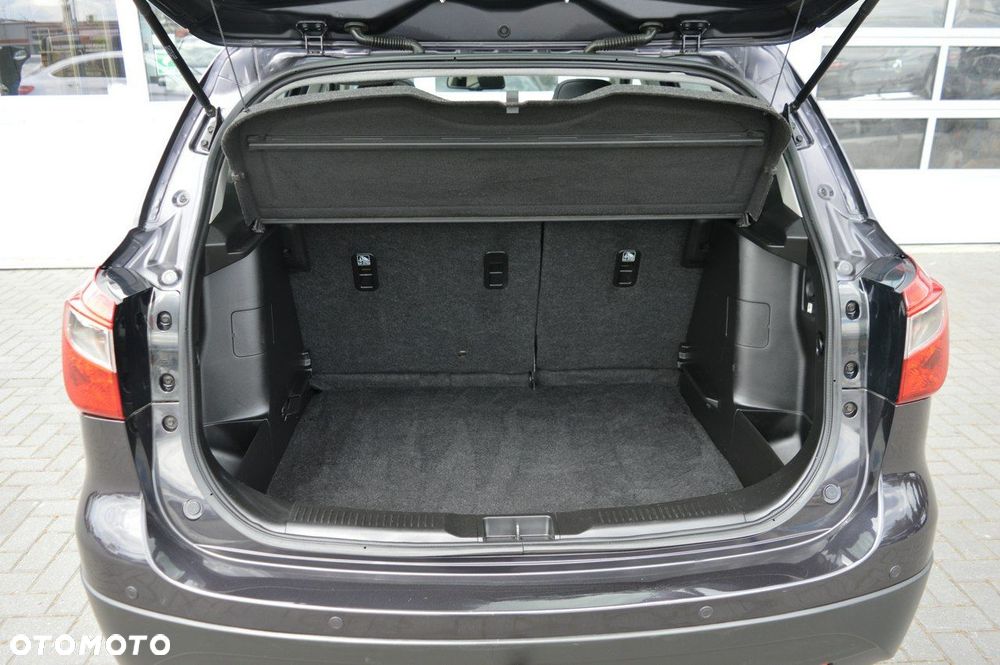 Suzuki SX4 S-Cross 1.6 DDiS Premium Plus - 38