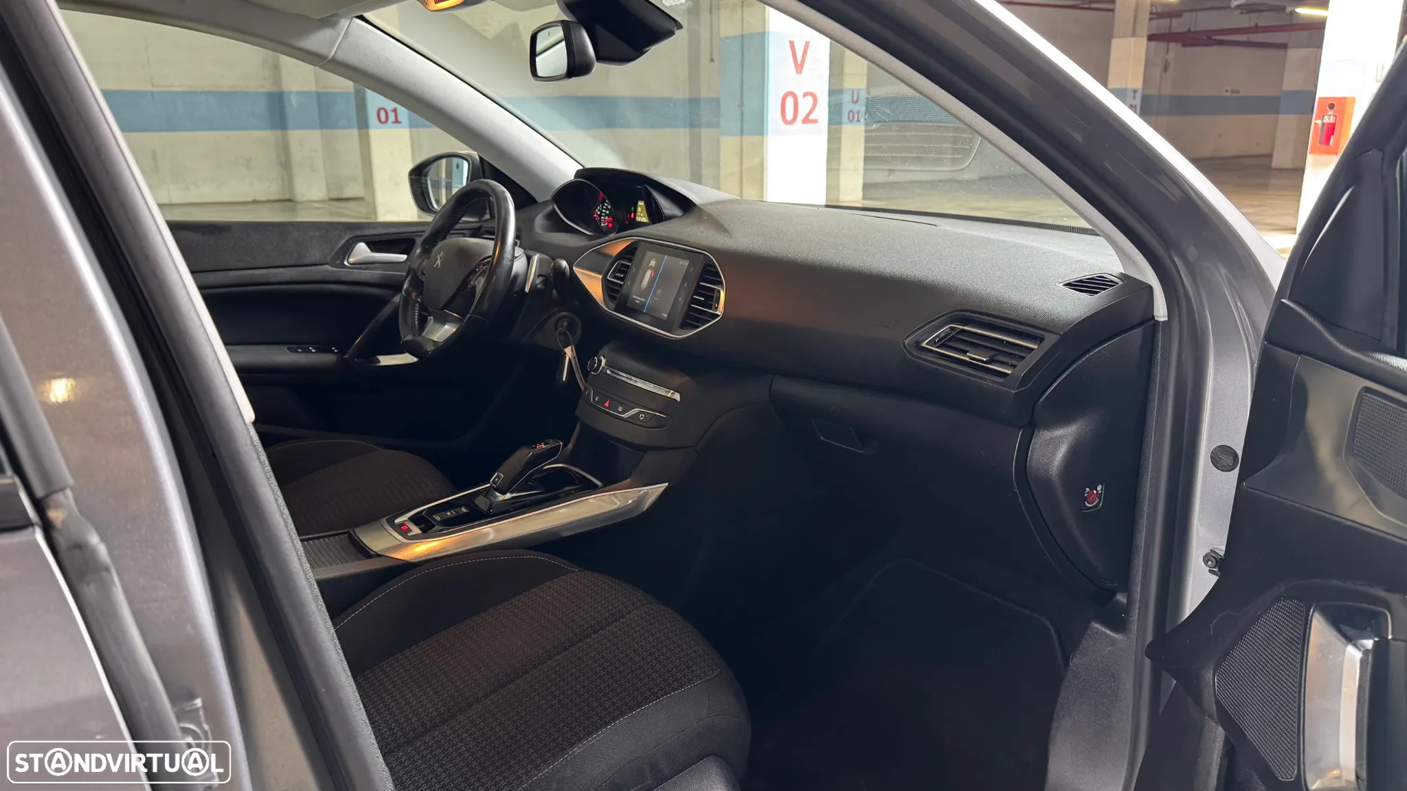 Peugeot 308 SW 1.5 BlueHDi Active EAT8 - 20