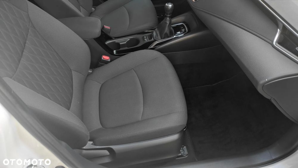 Toyota Corolla 1.5 Comfort - 11