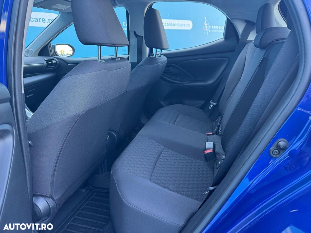 Toyota Yaris - 9