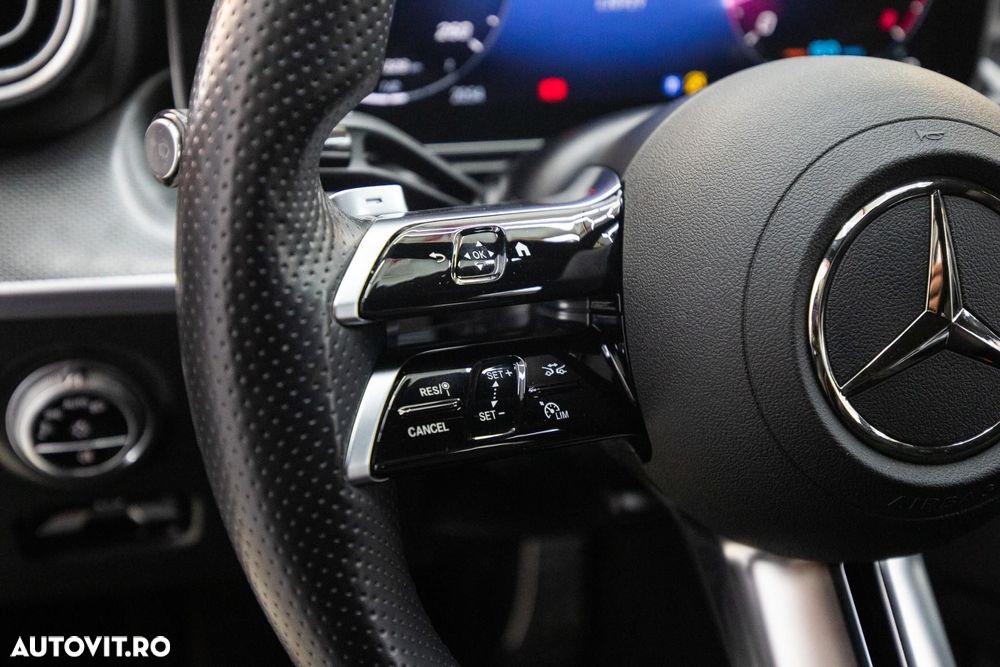 Mercedes-Benz C - 21