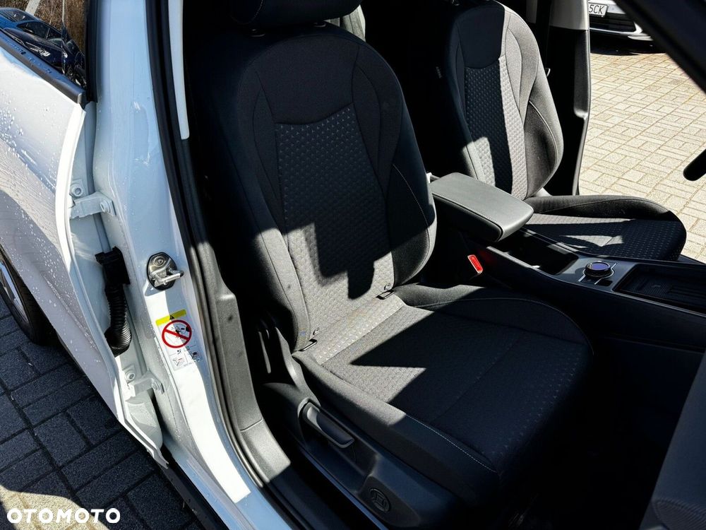 Volkswagen T-Roc 1.5 eTSI Life DSG - 10