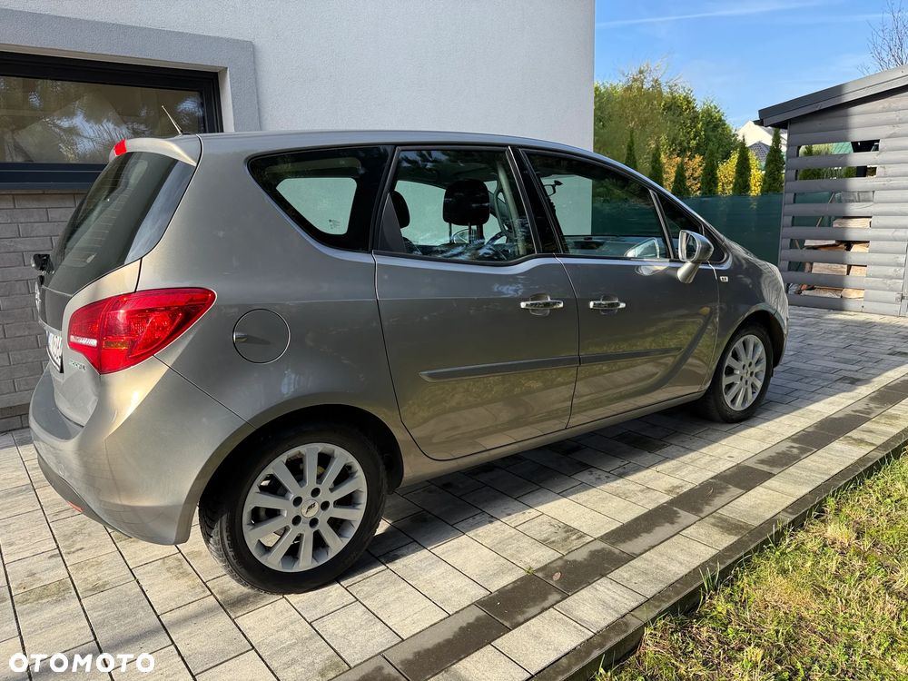 Opel Meriva 1.4 T Cosmo - 11