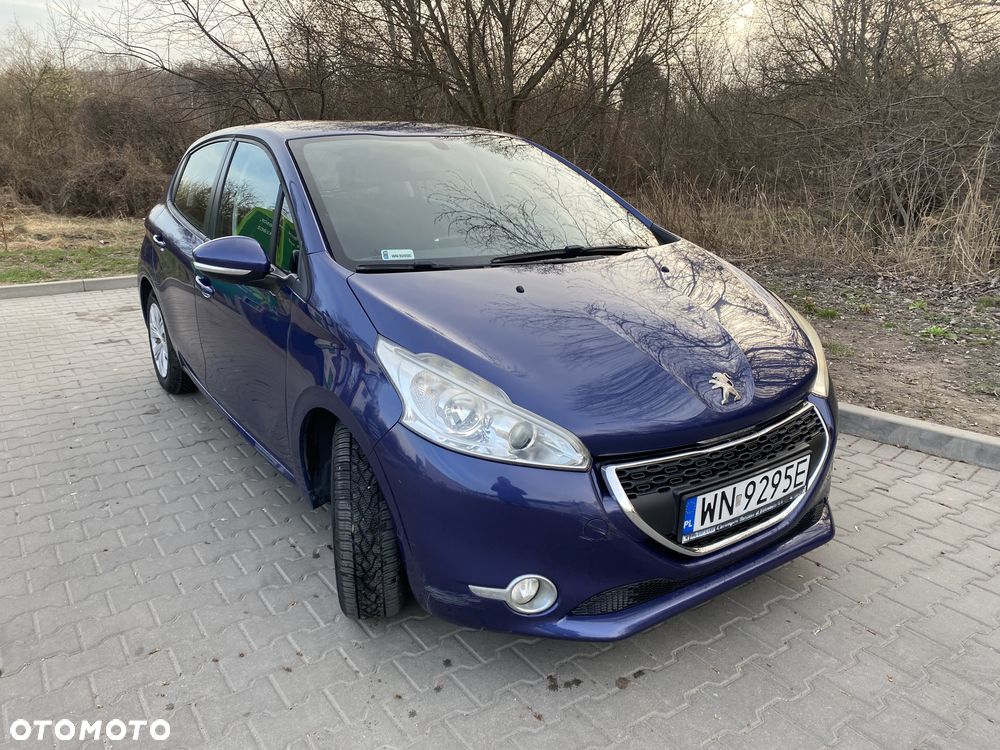 Peugeot 208 1.2 PureTech Active - 11