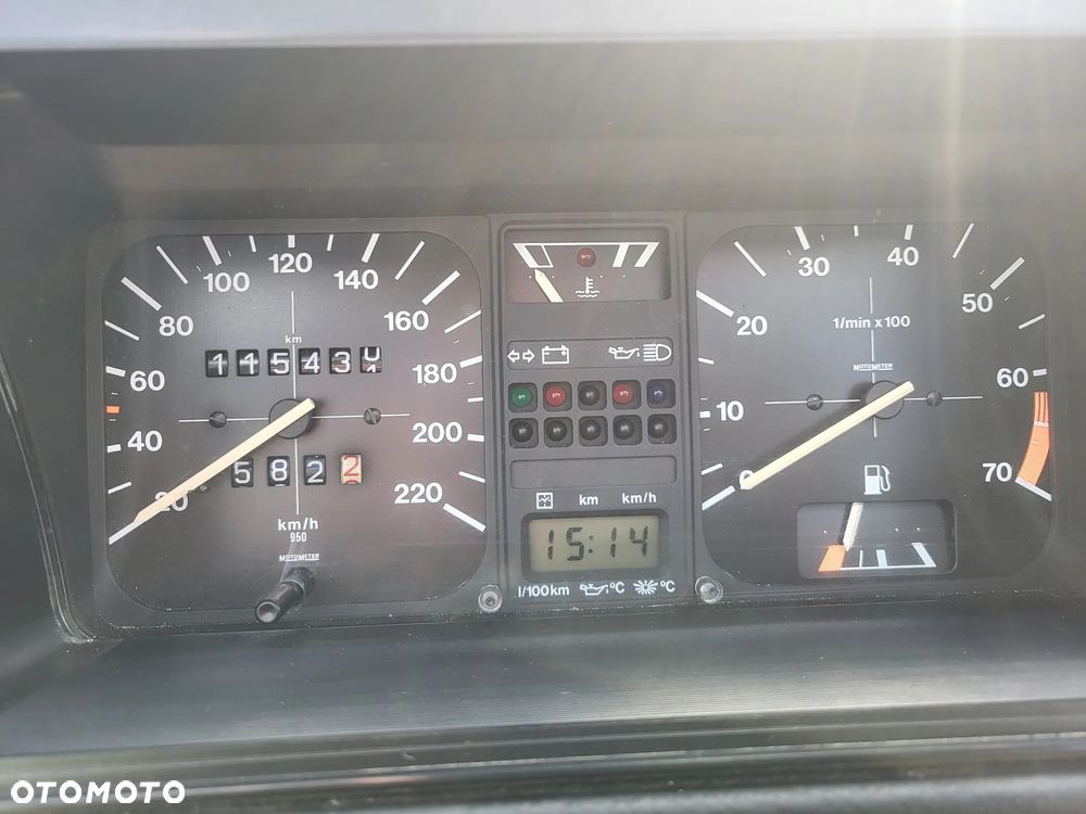 Volkswagen Golf - 15