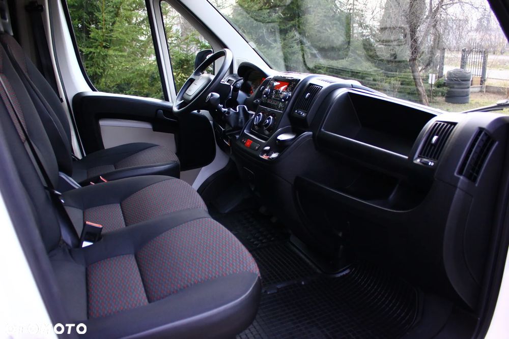 Peugeot BOXER 2.0 HDI 130KM BRYGADÓWKA 7 OSOBOWY +PAKA PEWNE AUTO VF23% - 21