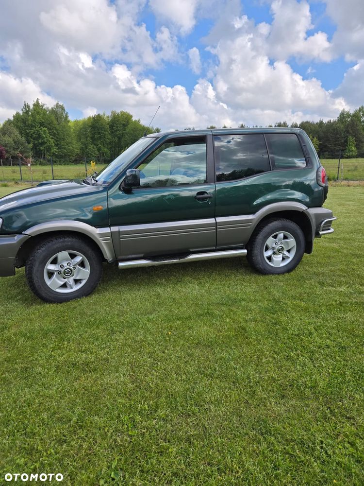 Nissan Terrano - 2