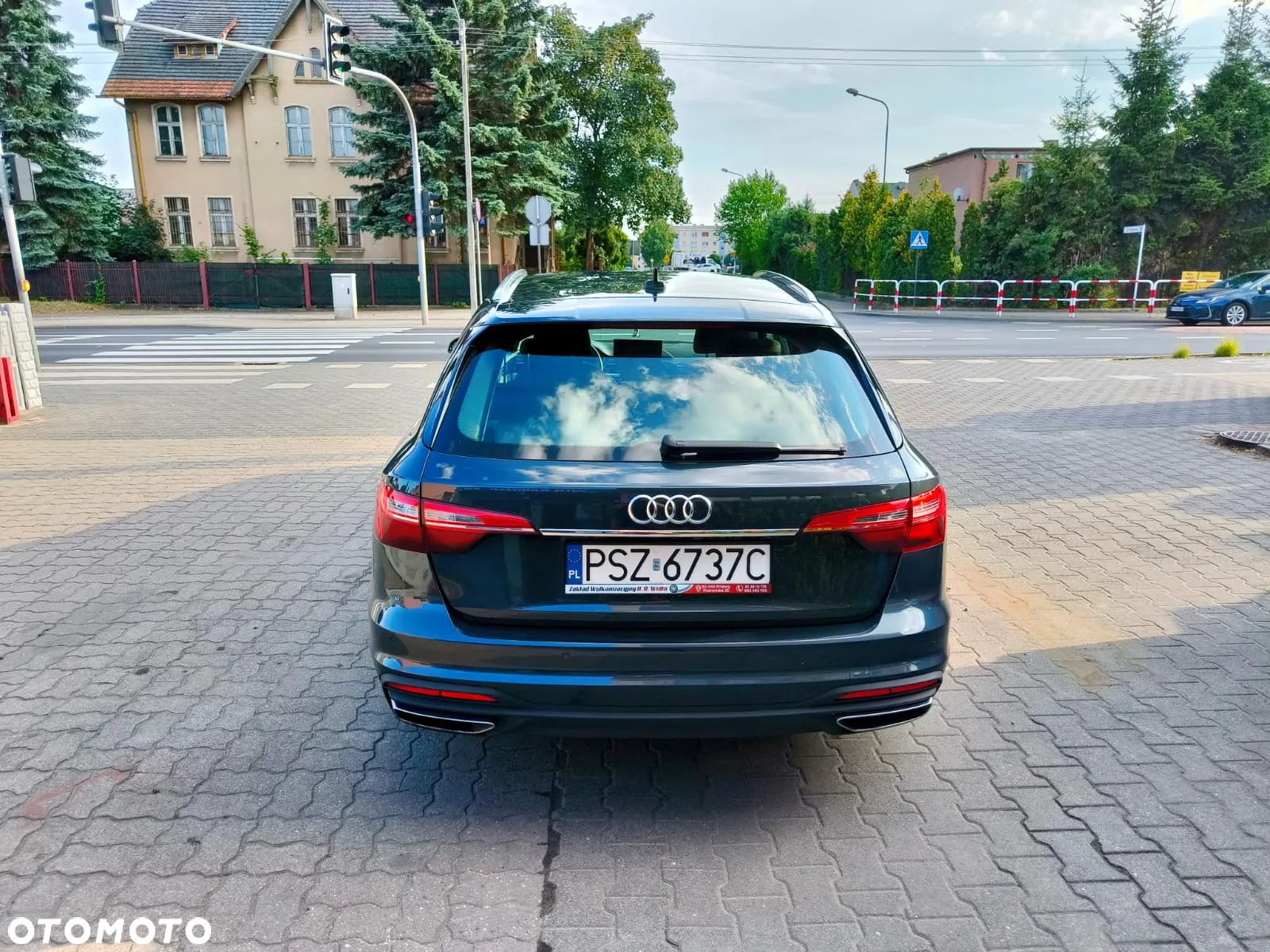 Audi A4 Avant 30 TDI S tronic - 7