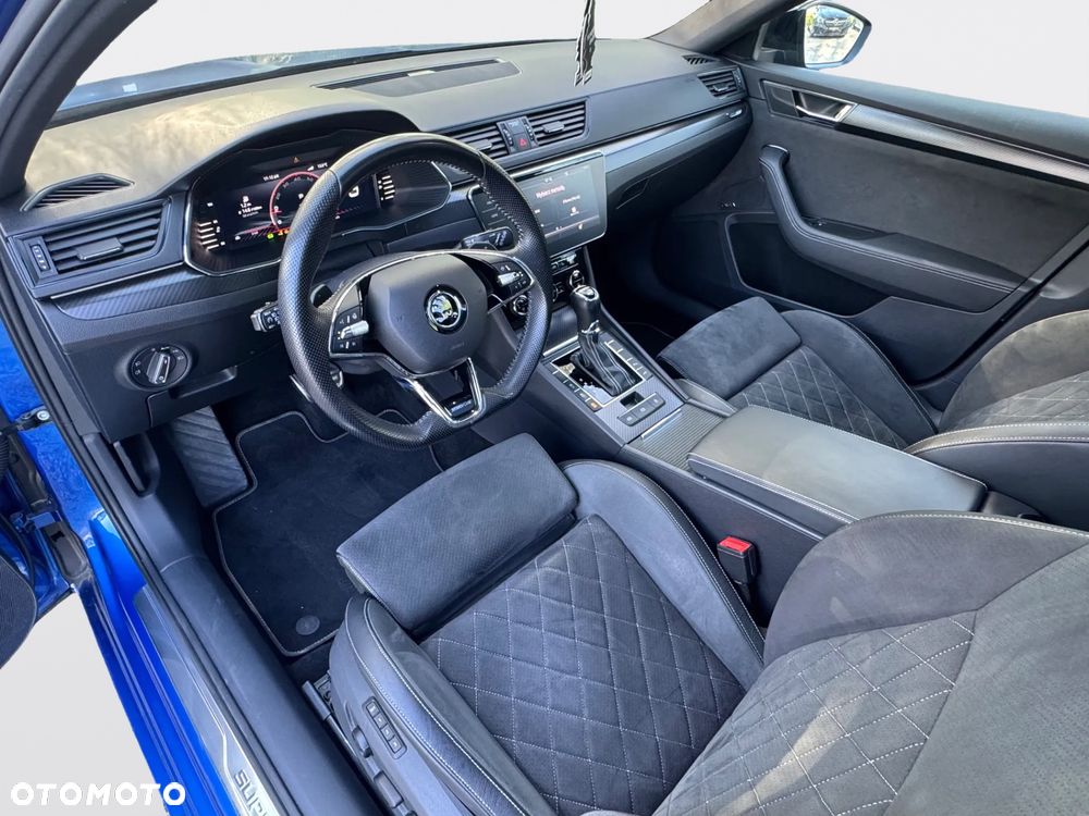 Skoda Superb 2.0 TSI 4x4 Sportline DSG - 12