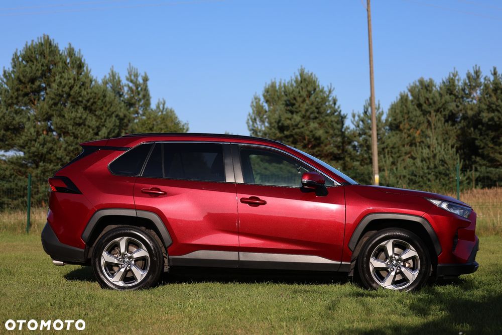 Toyota RAV4 - 4