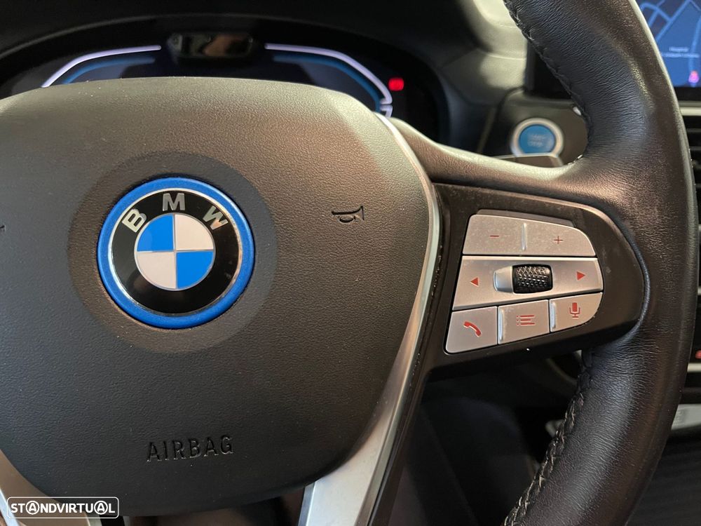 BMW iX3 Inspiring - 34