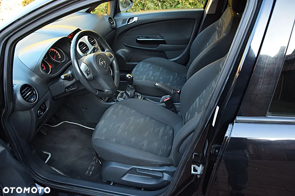 Opel Corsa 1.4 16V Color Stripes - 12