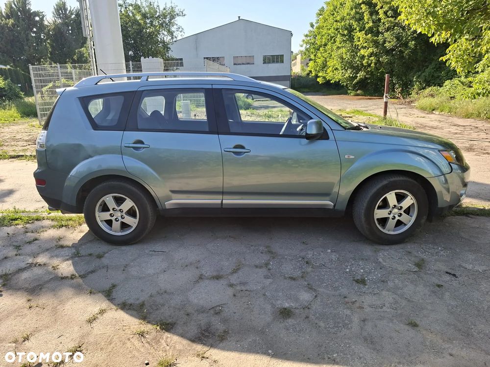 Mitsubishi Outlander 2.0 DI-D 4WD Instyle - 5