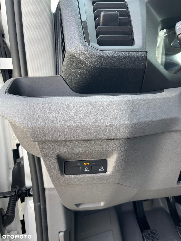 Volkswagen Crafter - 15