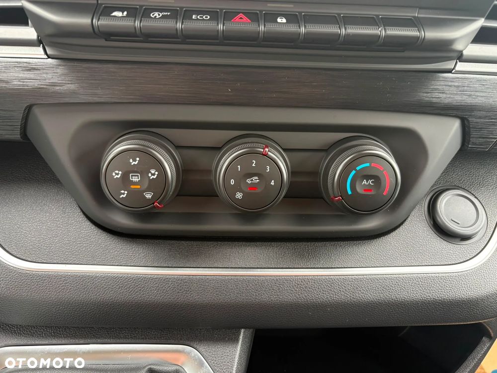 Renault Trafic - 21