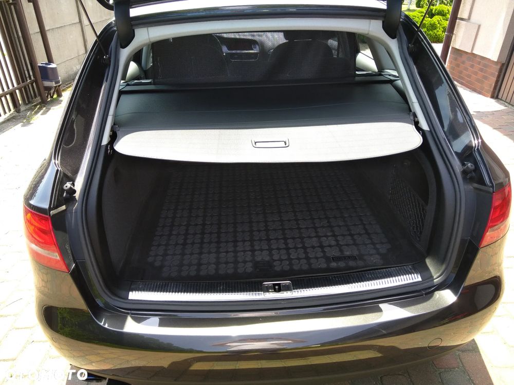 Audi A4 Avant 1.8 TFSI Limited Edition - 16