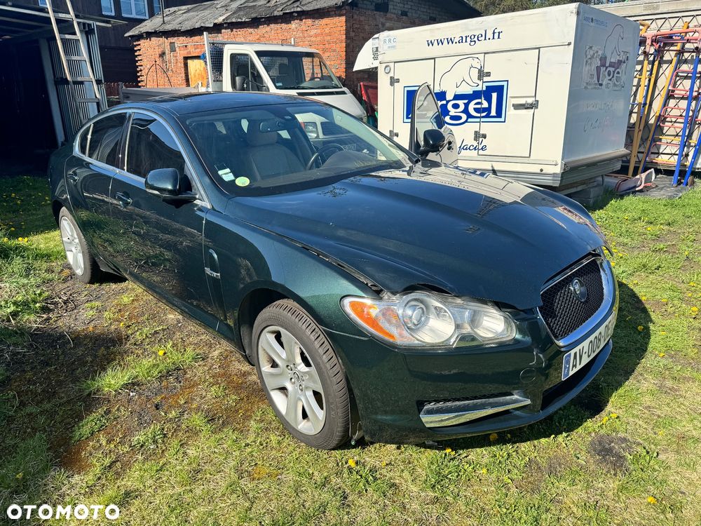 Jaguar XF 3.0 V6 D S Luxury - 4