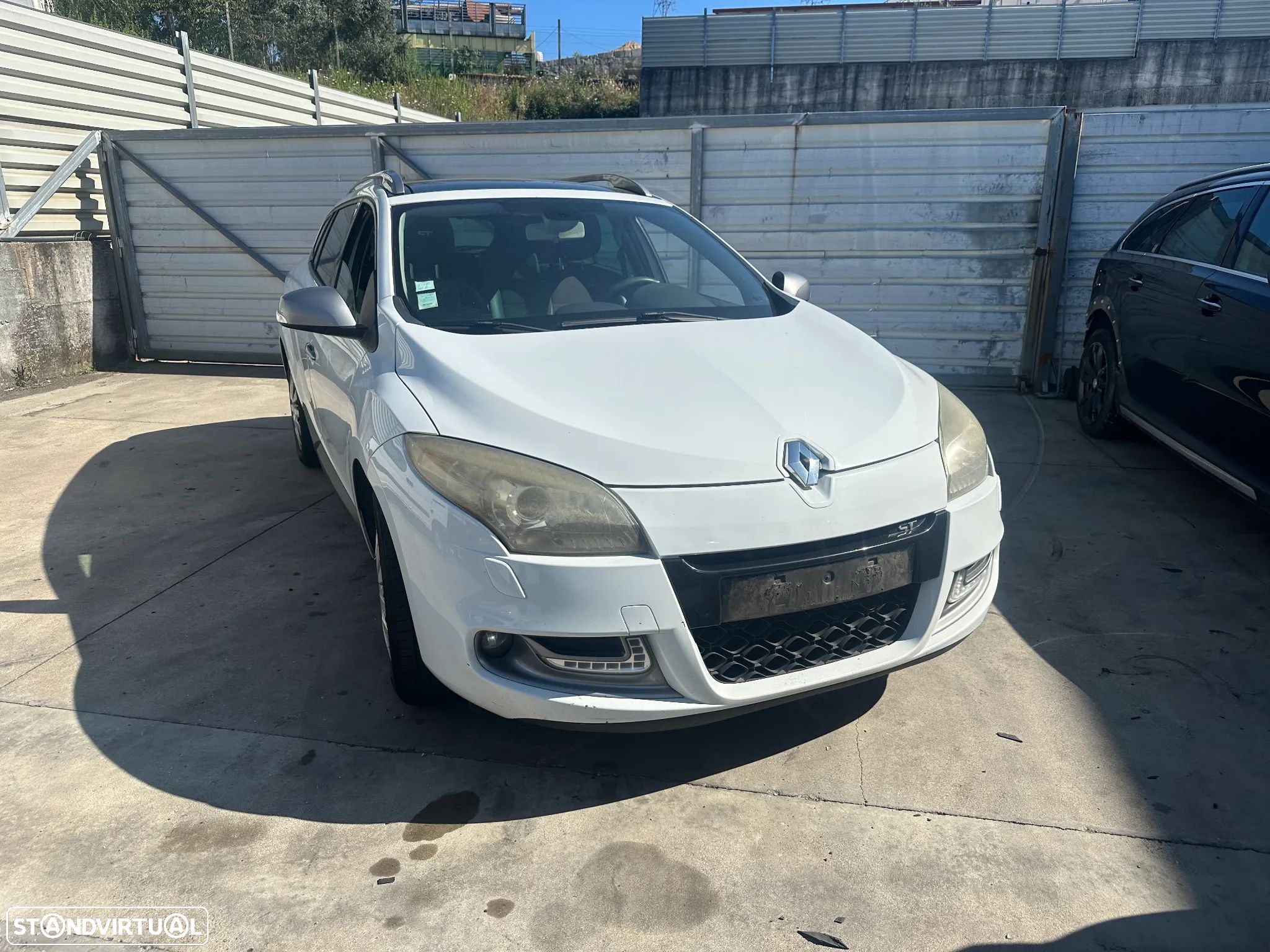 RENAULT MEGANE III SPORT TOURER GT 2.0 DCI 160 CV DE 2010 CENTRO DE ABATE - 1