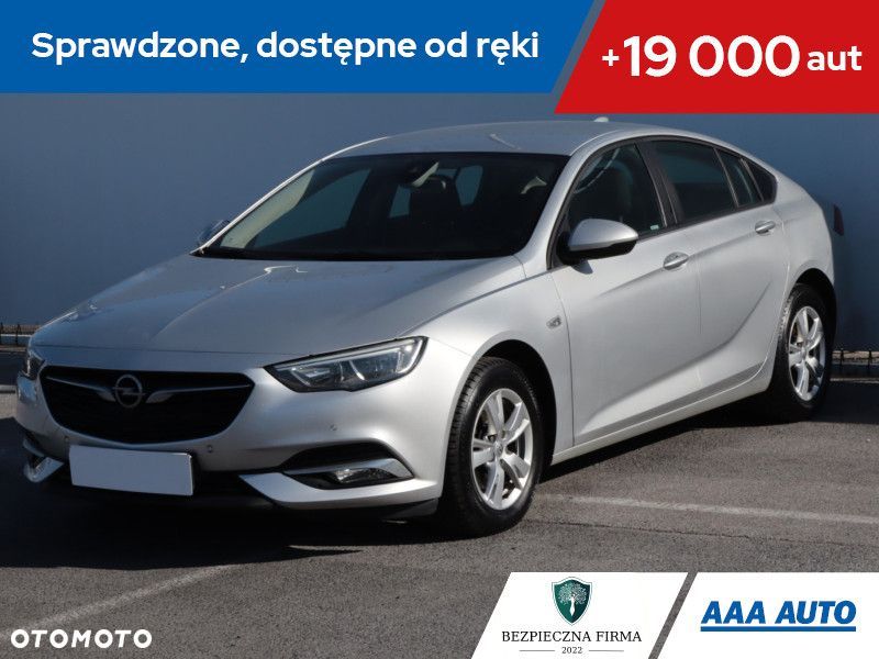 Opel Insignia - 2