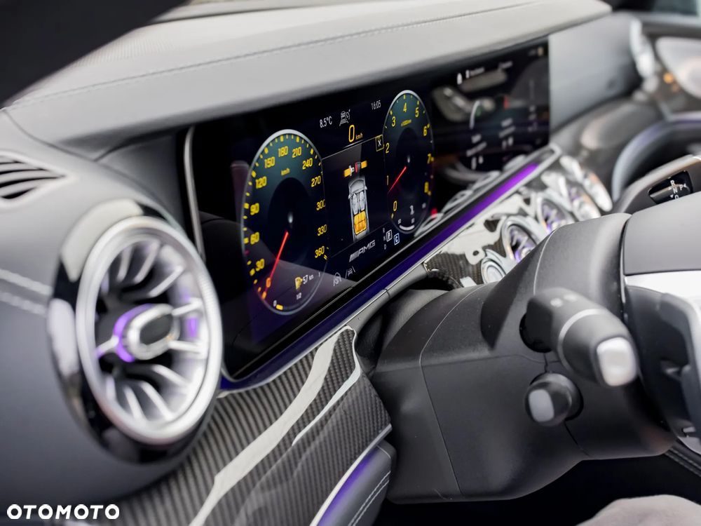 Mercedes-Benz AMG GT - 17