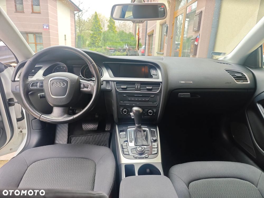Audi A5 Coupé 3.2 FSI Multitronic - 11