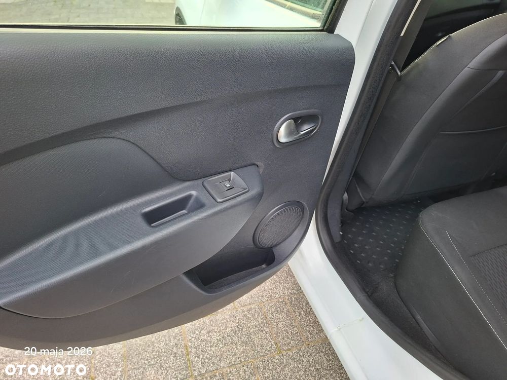 Dacia Sandero 1.0 SCe Laureate - 8