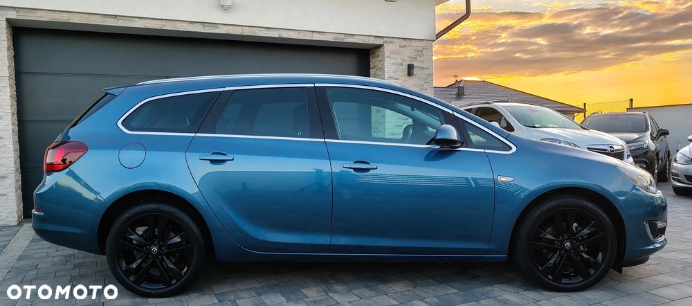 Opel Astra 1.4 Turbo Exklusiv - 8