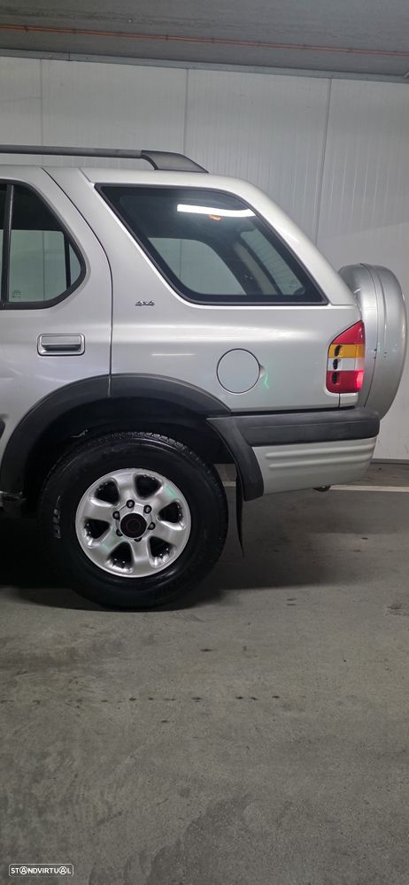 Opel Frontera 2.2 DTi - 8