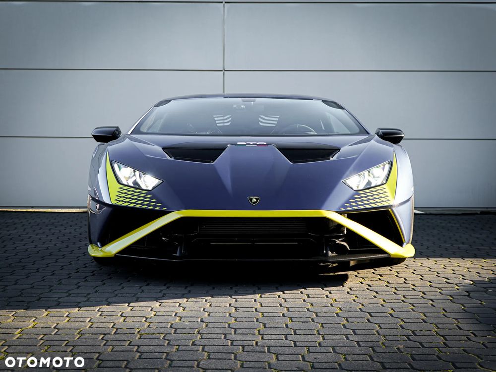 Lamborghini Huracan - 3