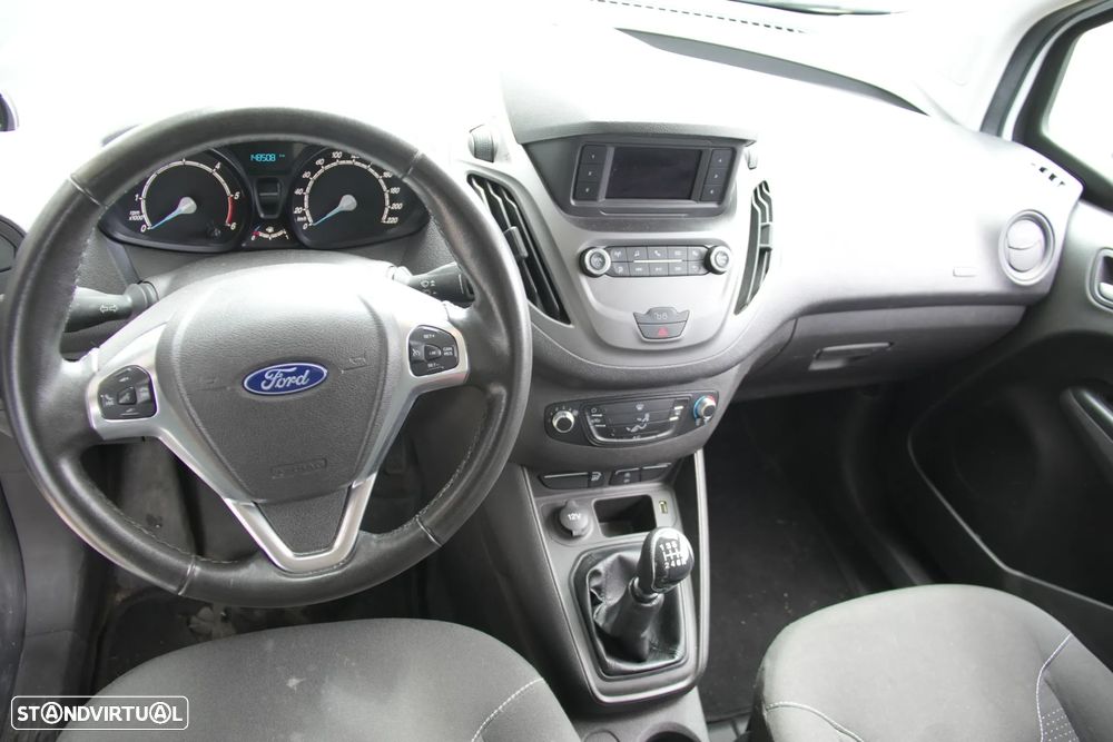 Ford Transit Courier 1.5TDCI - 13