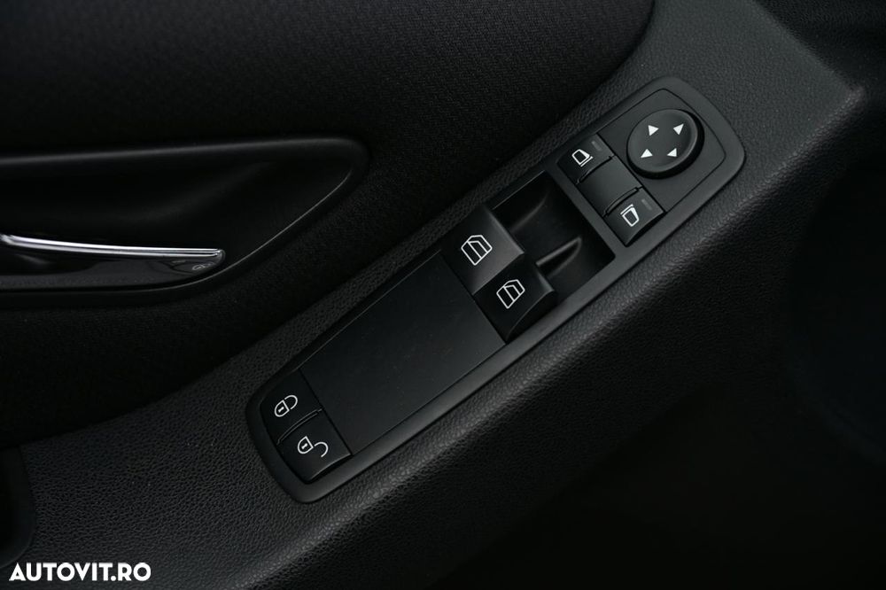 Mercedes-Benz A 200 CDI Autotronic Avantgarde - 16