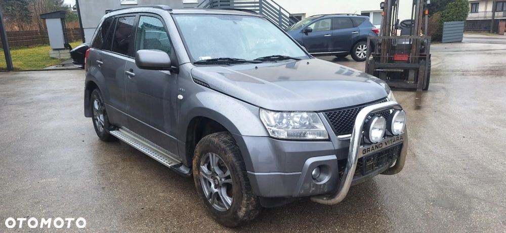 Suzuki GRAND VITARA II 1,9 DDIS pompa wspomagania - 2