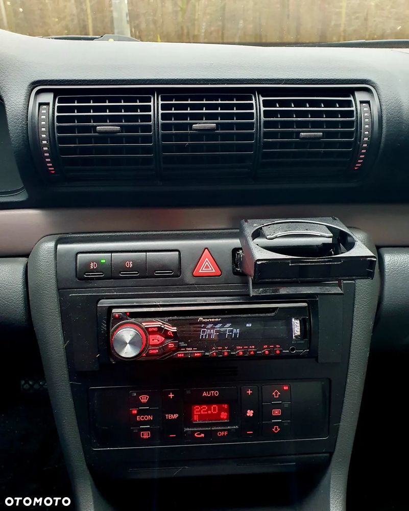 Audi A4 Limousine - 25