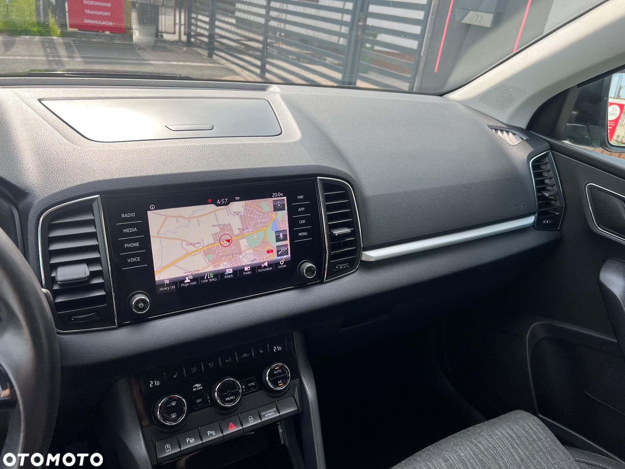 Skoda Karoq 1.5 TSI ACT 4x2 Ambition DSG - 9
