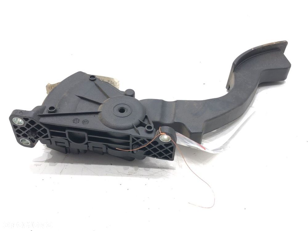 POTENCJOMETR GAZU  FORD FOCUS II Turnier (DA_, FFS, DS) 2004 - 2012 1.6 74 kW [100 KM] benzyna 2004 - 2