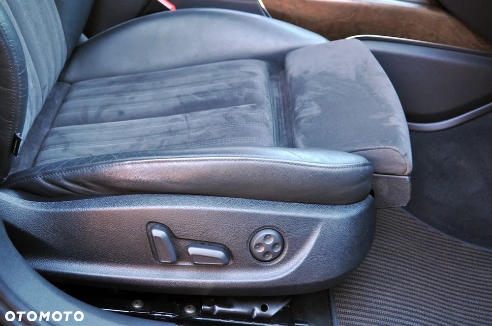 Audi A6 Allroad - 19