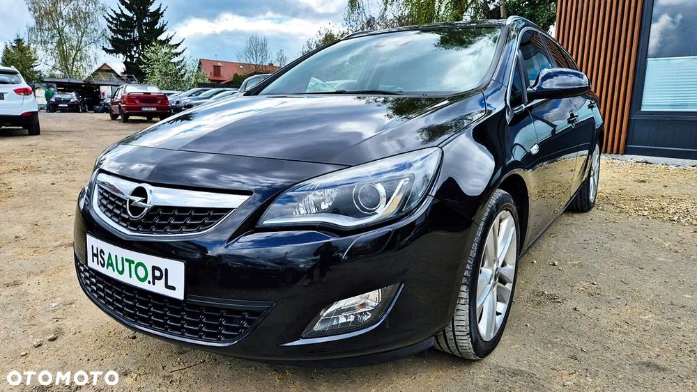 Opel Astra 1.4 Turbo Cosmo - 1