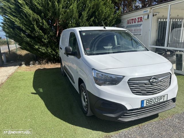 Opel COMBO LONGA 3 LUGARES - 2
