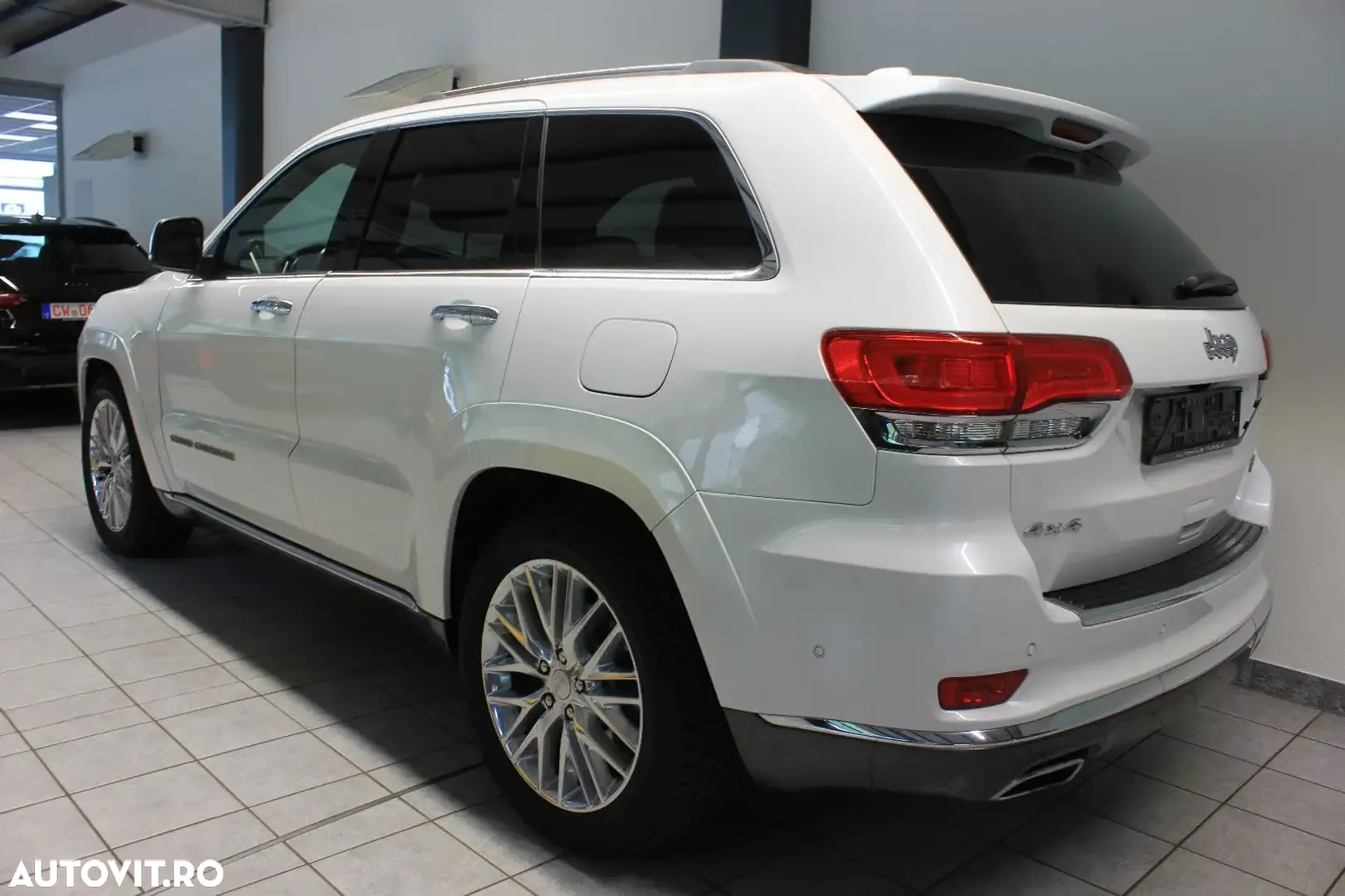 Jeep Grand Cherokee 3.0 TD AT Summit - 4