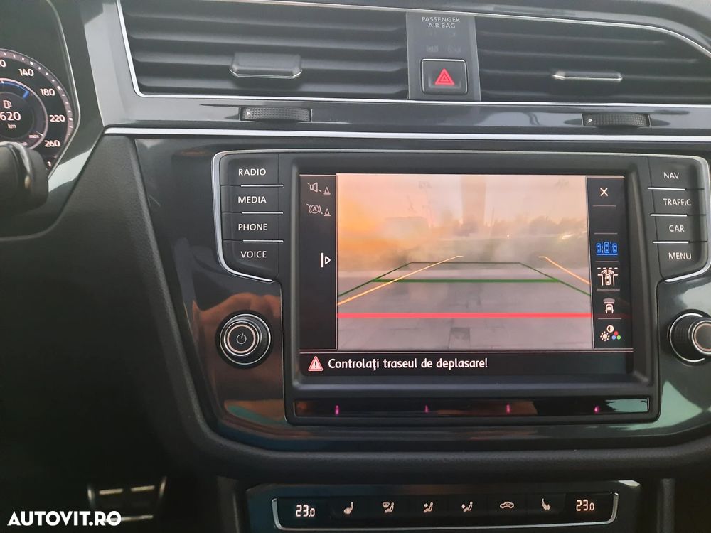 Volkswagen Tiguan - 5