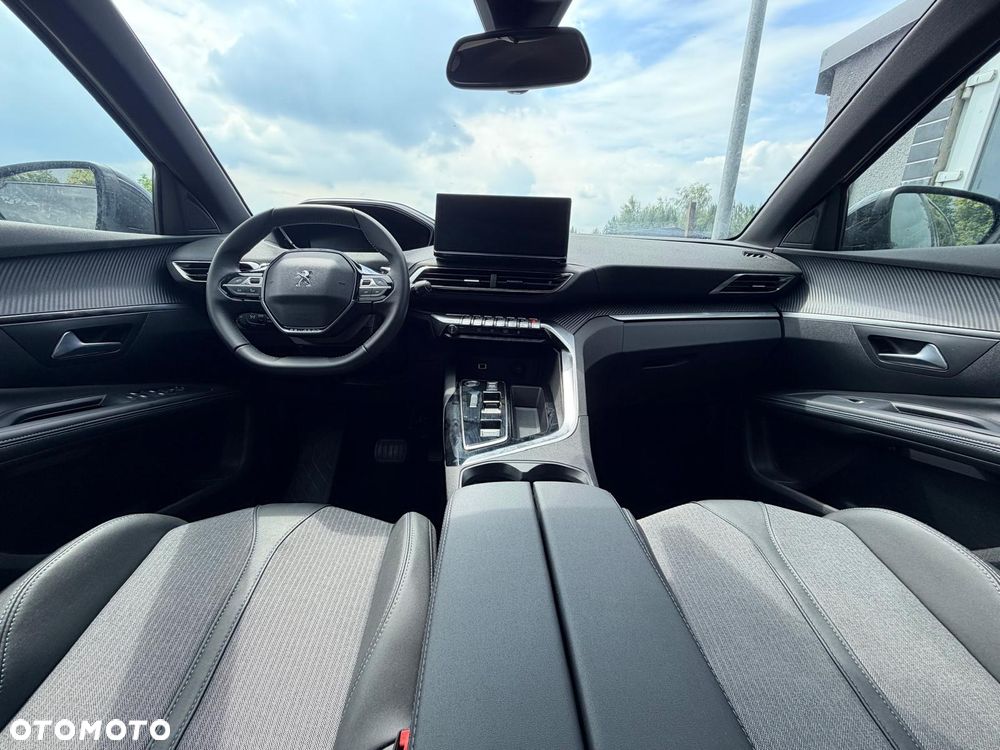 Peugeot 5008 - 12