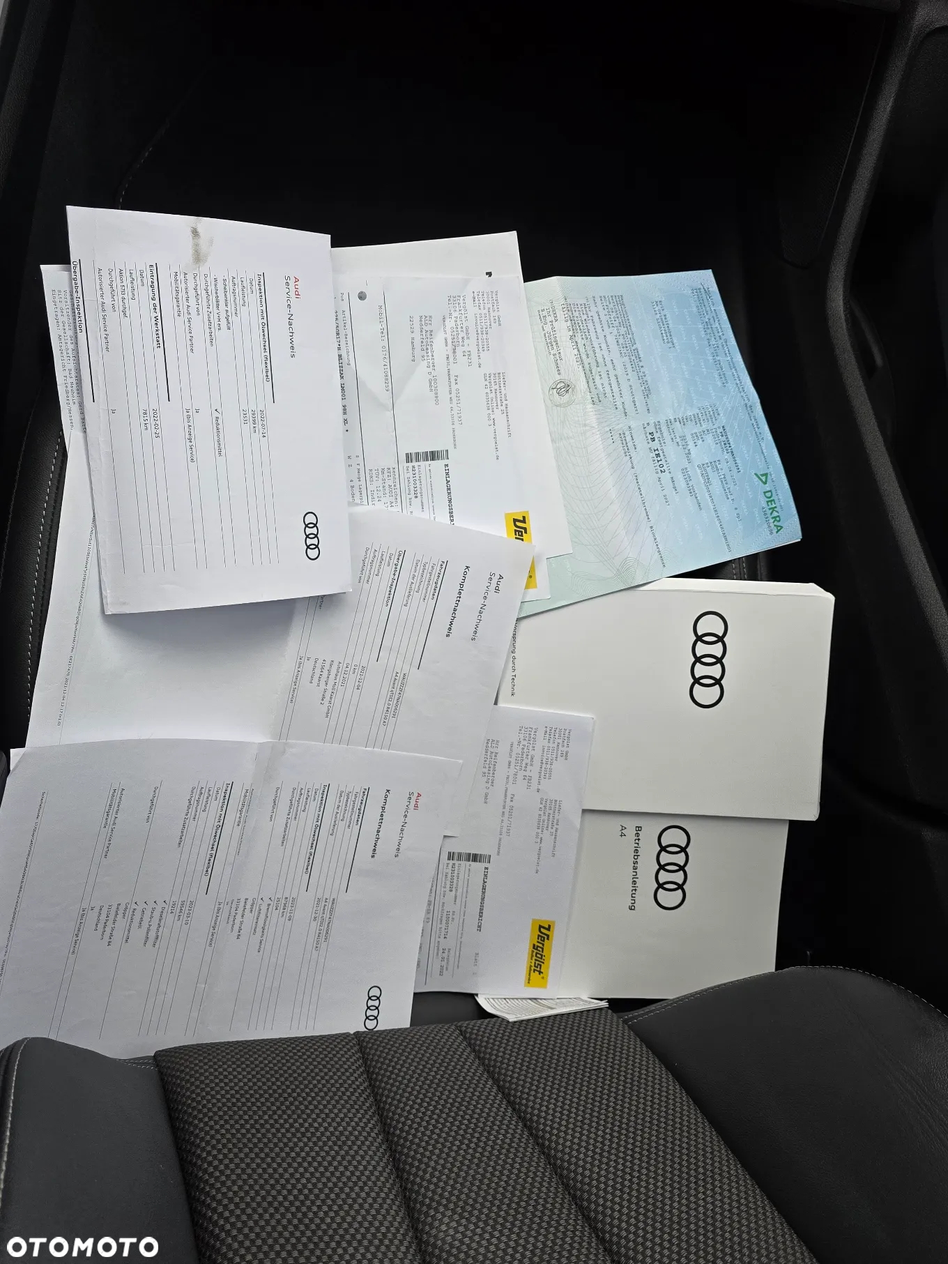 Audi A4 Avant 40 TDI quattro S tronic S line - 35