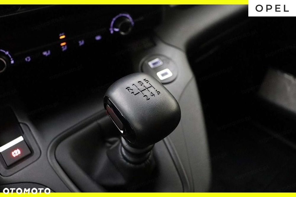 Opel Combo Van Cargo L1H1 1.5 100KM - 16