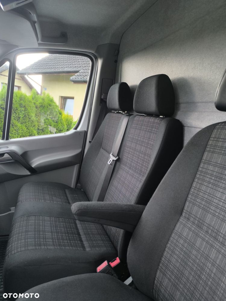 Mercedes-Benz SPRINTER - 26
