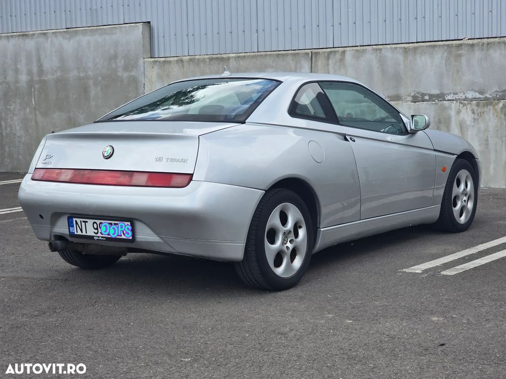 Alfa Romeo GTV - 5