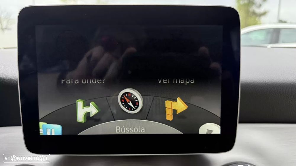 Mercedes-Benz GLA 180 CDI AMG Line - 21